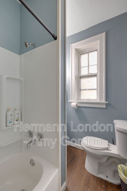 Building Photo - 6024 Dewey Ave