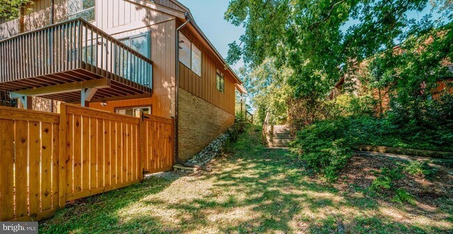 Building Photo - 11965 Greywing Ct