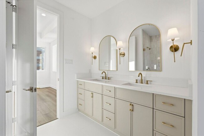 Building Photo - 3826 Wilmer St