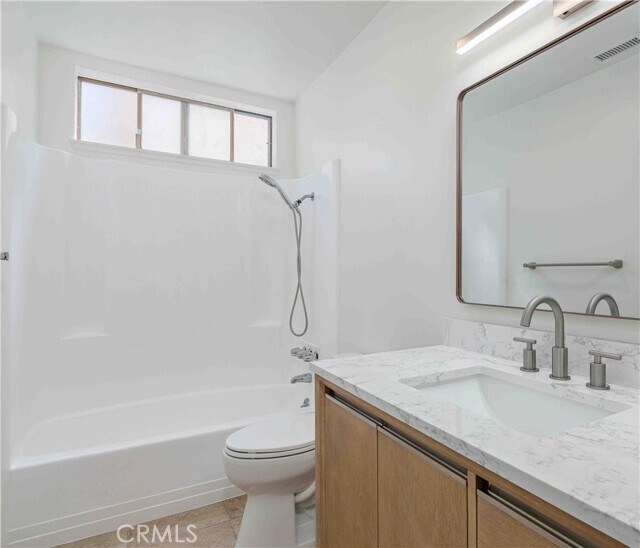 Building Photo - 5212 Chablis Cir