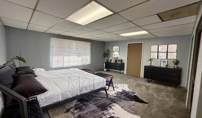 Building Photo - 12643 Gorham St