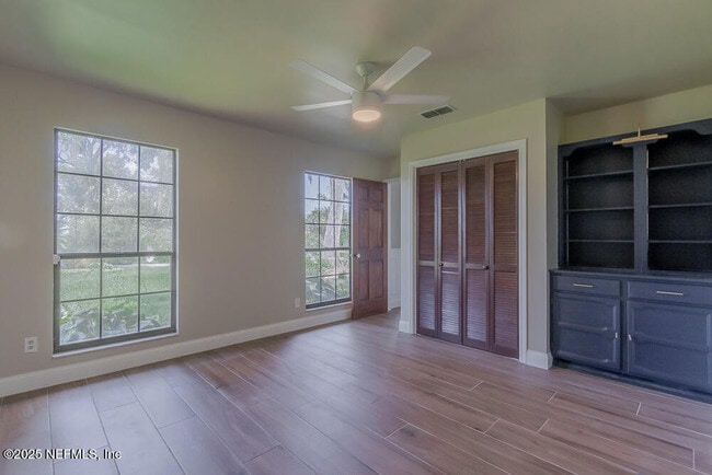 Building Photo - 4944 Mariners Point Dr