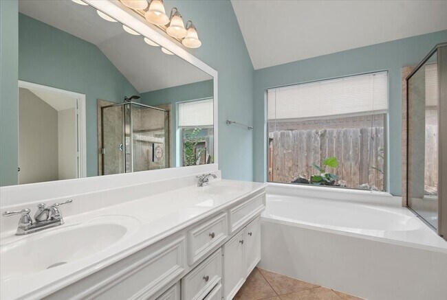 Building Photo - 26886 Treasures Ridge Dr