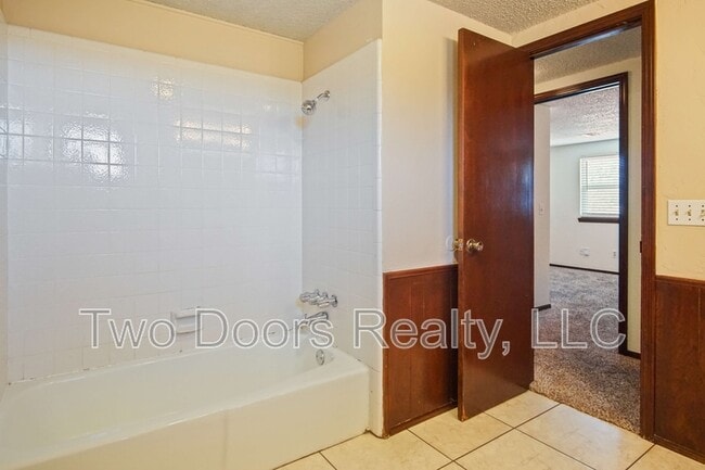 Building Photo - 6708 Elk Canyon Rd