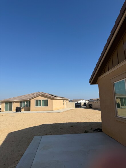 Building Photo - 3450 E Ketring Ct