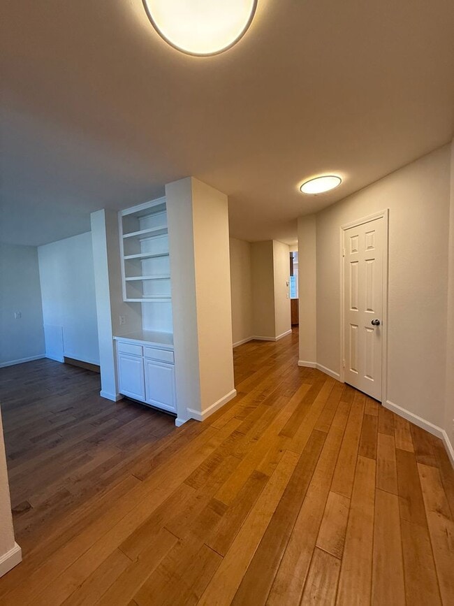 Building Photo - Poway Home with Pool/Spa