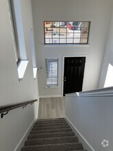 Building Photo - 3908 Chesapeake Ln