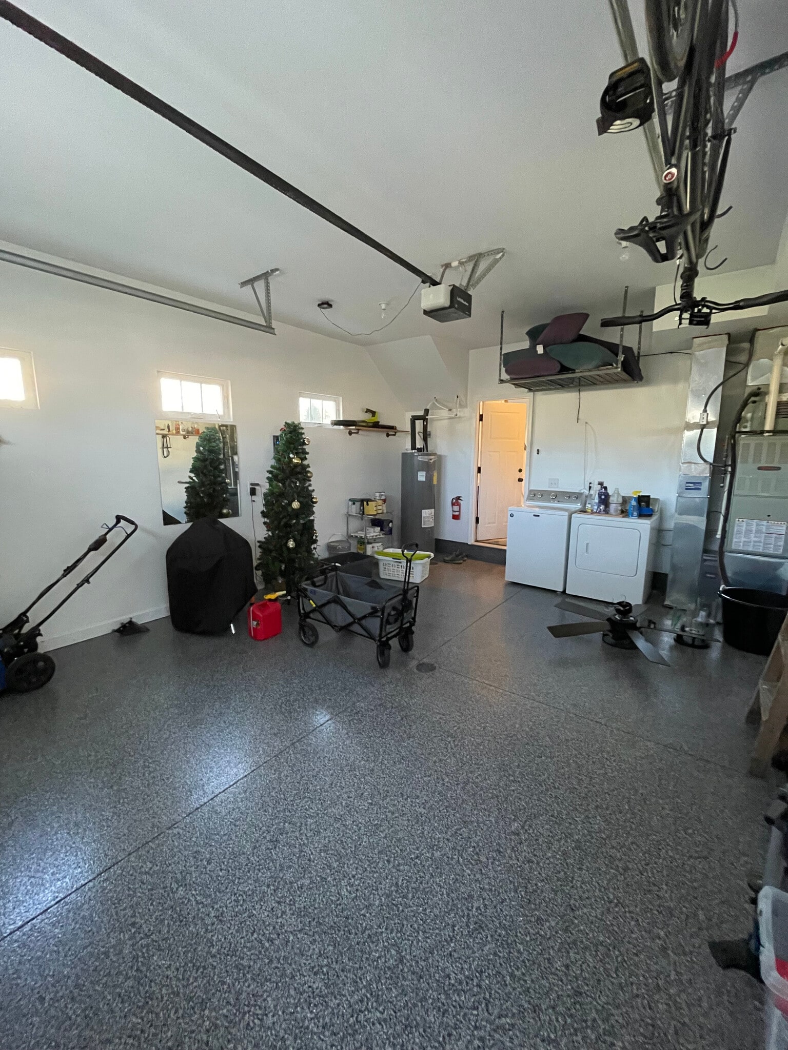 Building Photo - 1340 Hoyt Ave