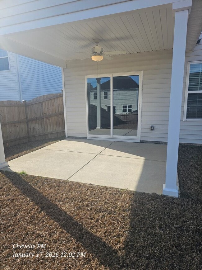 Building Photo - Brand New Gorgeous 3 bedroom 2 bath