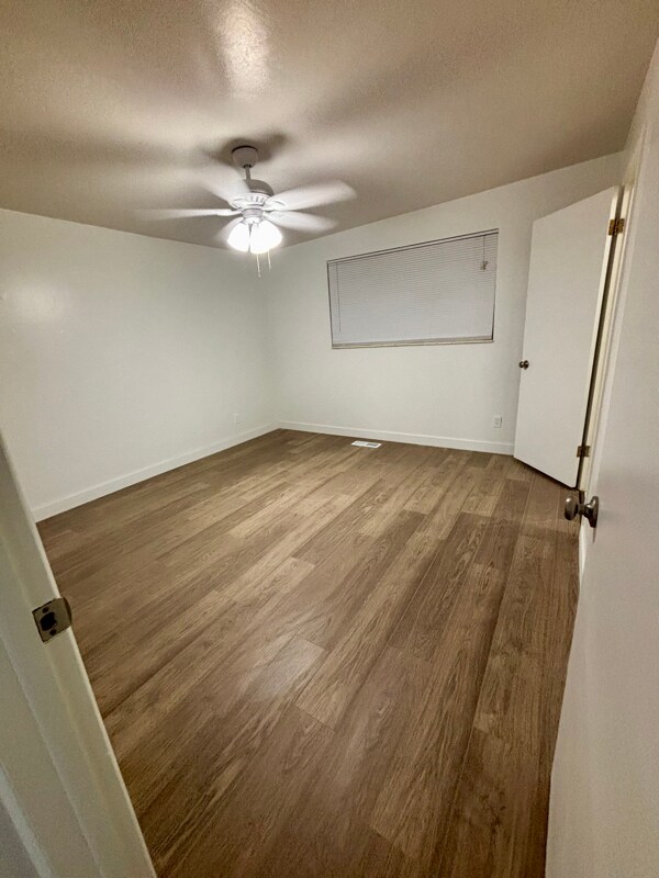 Building Photo - 2277 Logan Dr