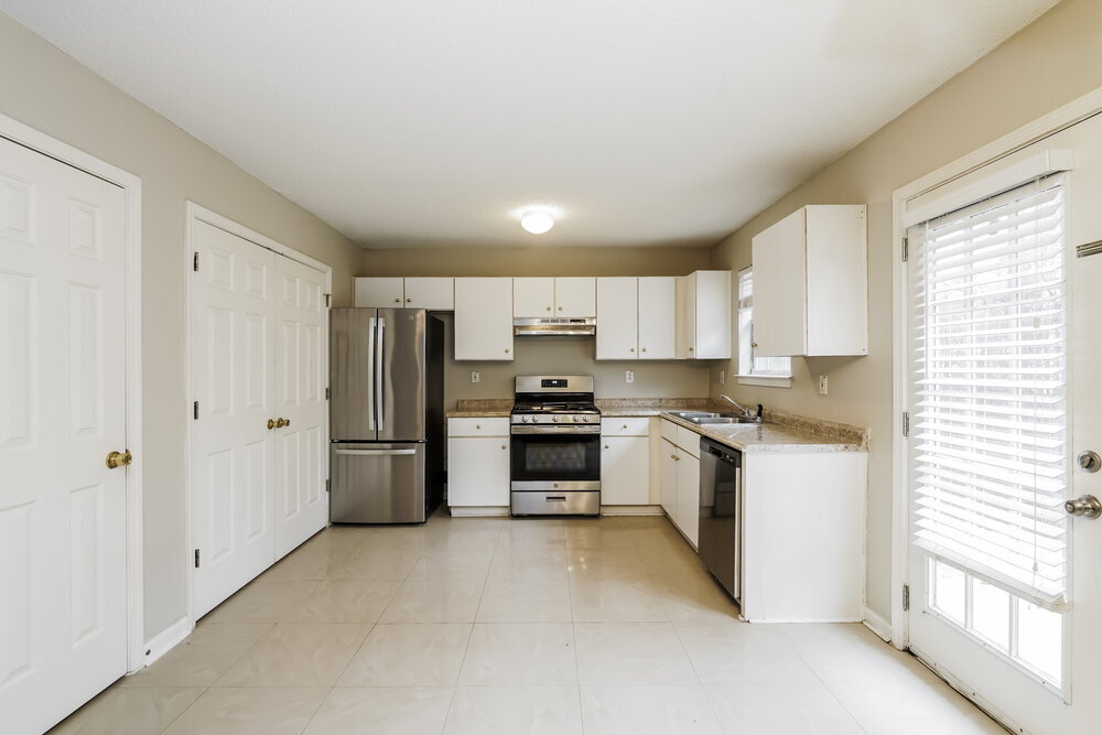 Building Photo - 3665 Arrowhead Pl