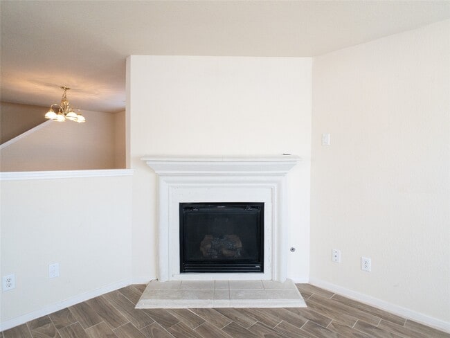 Building Photo - 21843 Grassy Hill Ln