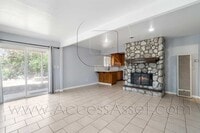 Building Photo - Lovely 3 Bed/3 Bath Home In Quail Valley!