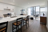 Building Photo - Mera