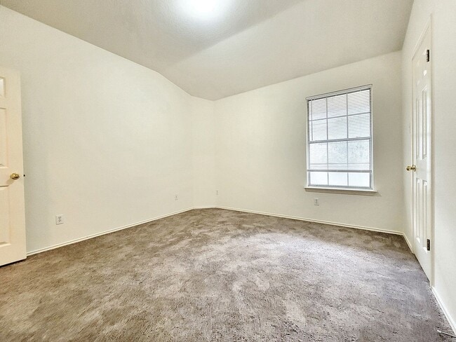 Building Photo - 1707 Zydeco Dr