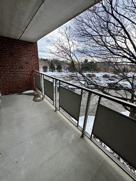 Building Photo - 30 Hill Rd