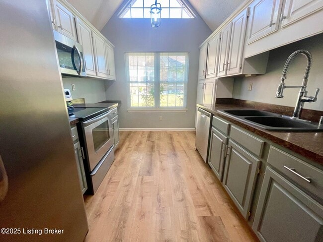 Building Photo - 4442 Southbridge Ct