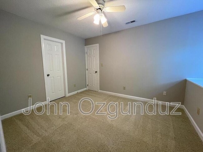 Building Photo - 5108 Sinclair Dr