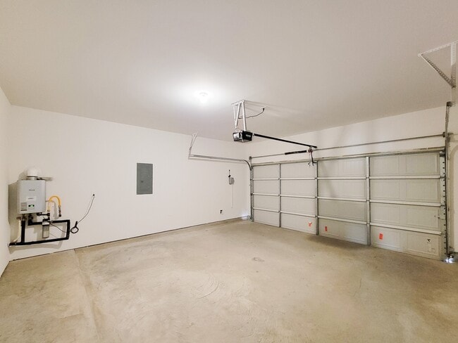 Building Photo - 4242 BROMHAM