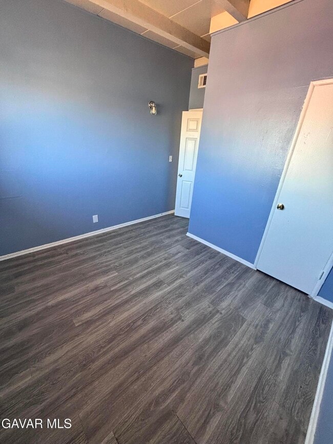 Building Photo - 38907 Rambler Ave