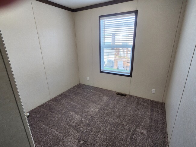 Building Photo - 766 Virginia