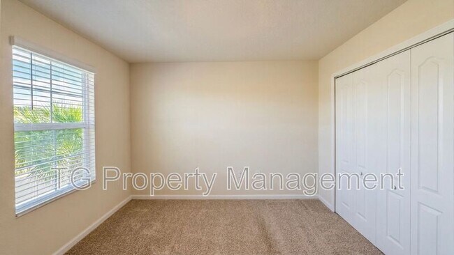 Building Photo - 124 Pasadena Dr