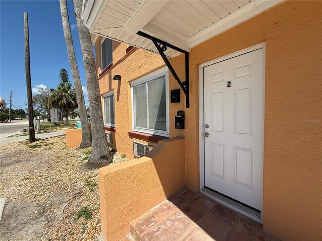 Building Photo - 13047 Gulf Ln