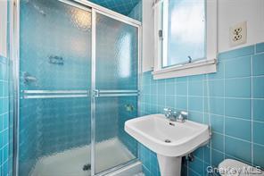 Building Photo - 16 Fernglade Ct