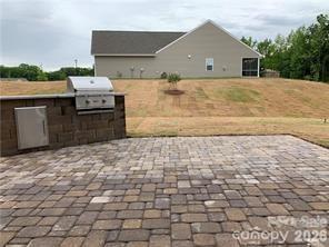 Building Photo - 2022 Napa Valley Dr