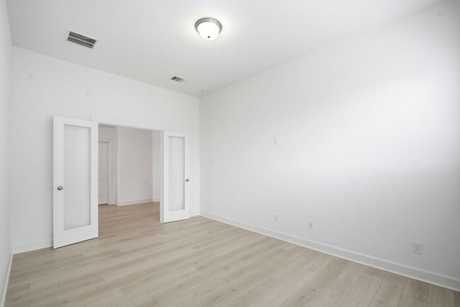 Building Photo - 14314 Olive Hbr Trl