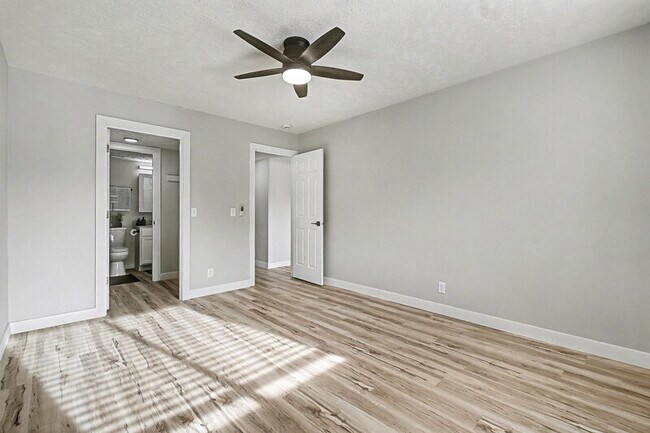 Building Photo - 11724 Arbor St