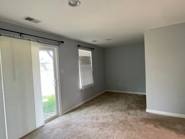 Building Photo - 1805 Rio Grande Dr
