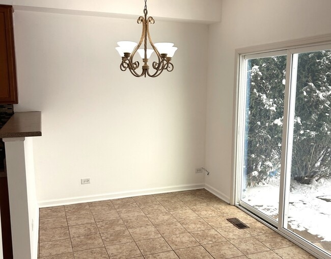 Building Photo - 9859 Williams Dr