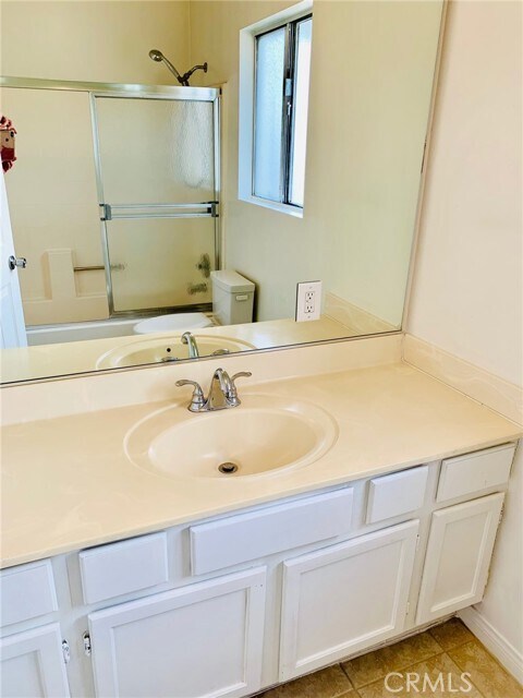 Building Photo - 157 Avenida Miramar