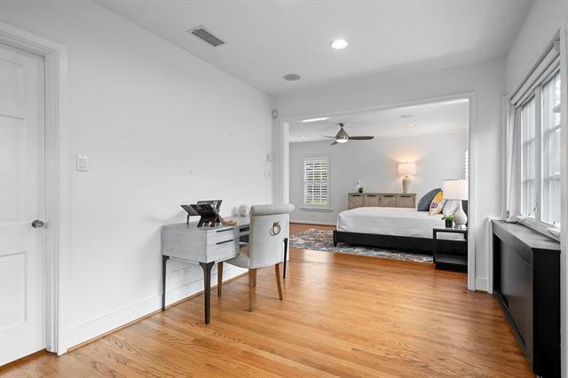 Building Photo - 6035 Monticello Ave