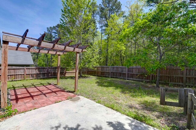 Building Photo - 224 Star Hill Ln