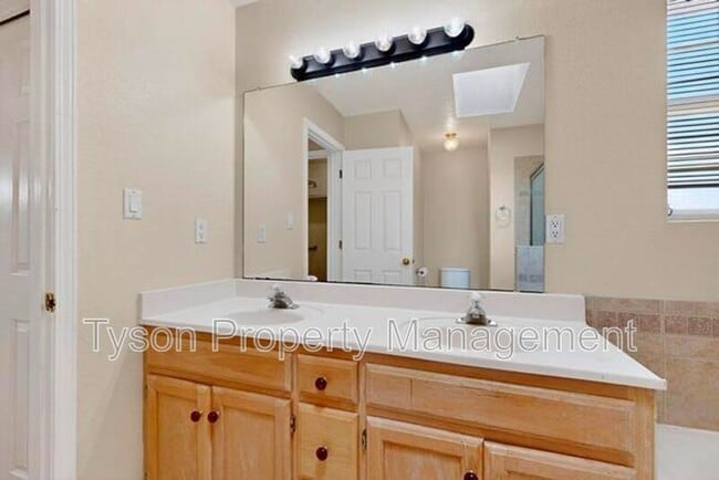 Building Photo - 10409 Cedar Springs Dr NW