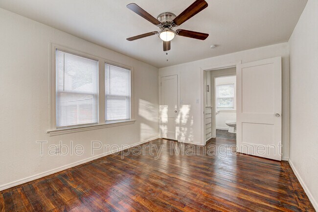 Building Photo - 3200 NW 16th St