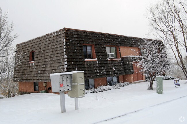 Building Photo - Panorama Estates