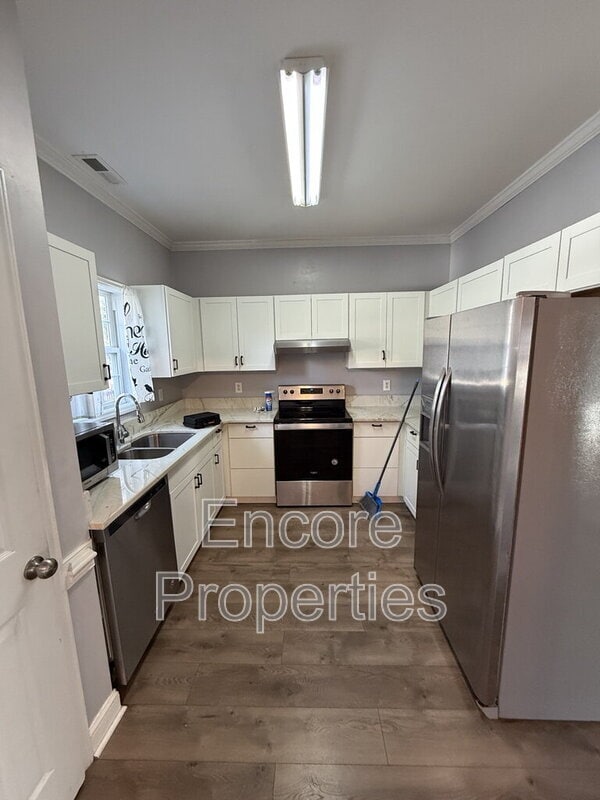 Building Photo - 3822 Charleston Park Dr