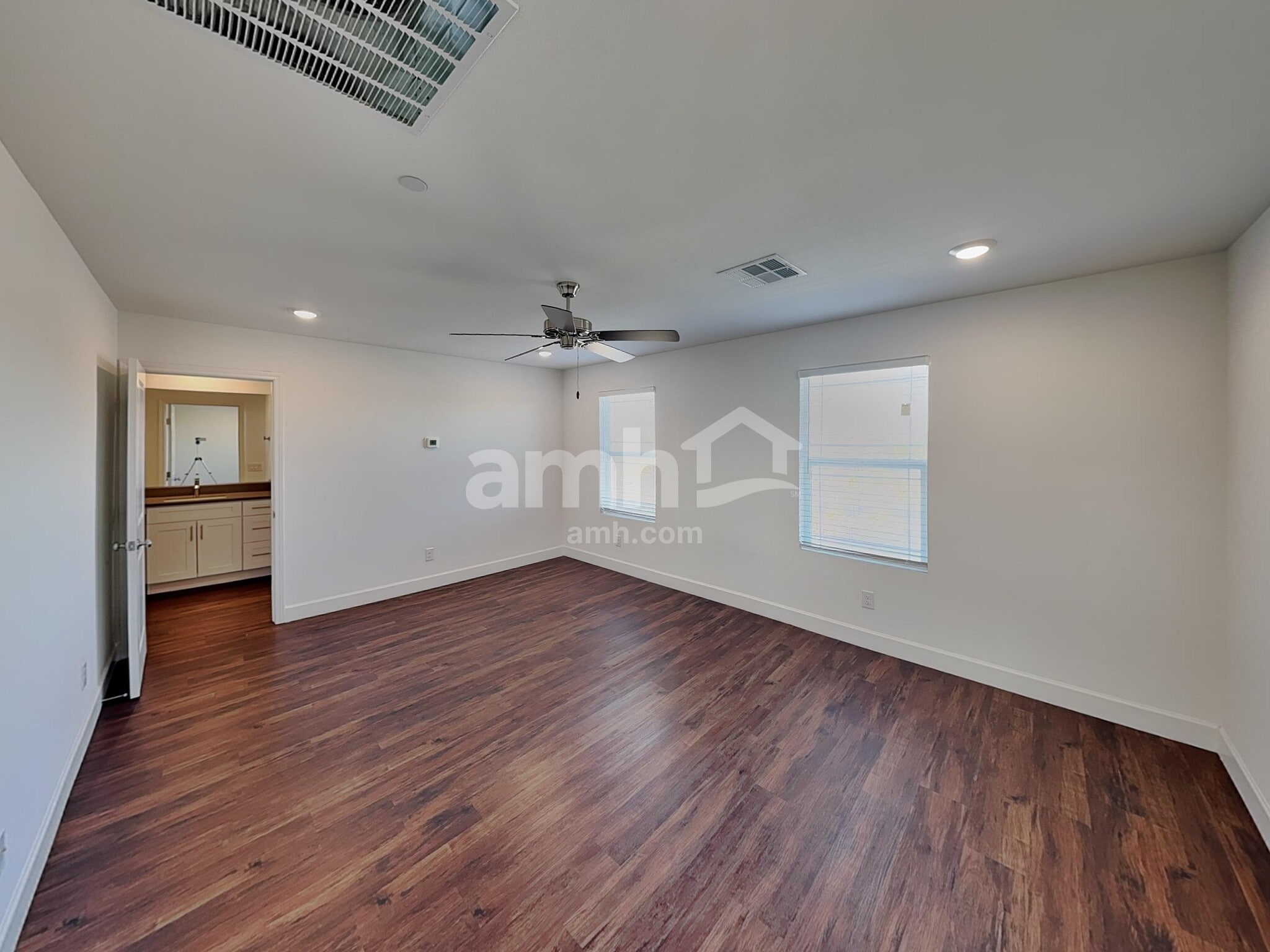 Building Photo - 296 Yasmin Daylily Pl