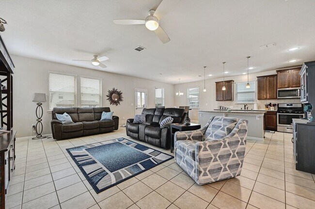 Building Photo - 4 Bedroom Home in Shadow Creek Available for Mid-July Move-In