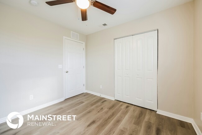 Building Photo - 2814 72nd St W