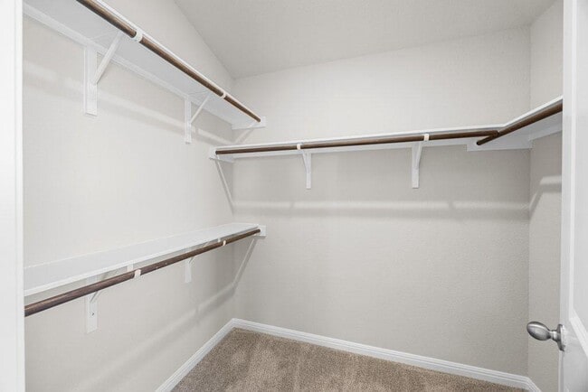 Building Photo - 140 Honey Bee Rd