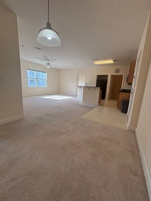 Building Photo - Luxurious 2 Bed/2 Bath Condo with Spectacular Views in Panama City Beach!