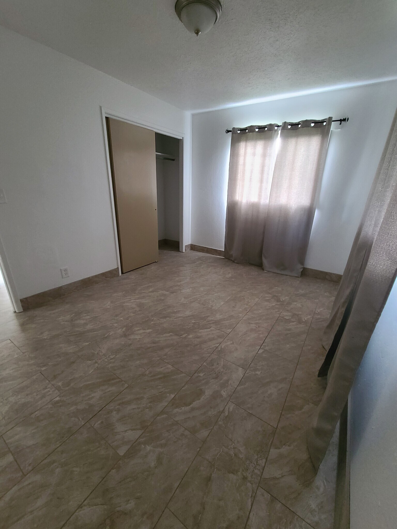 Building Photo - 16-2067 Silversword Dr