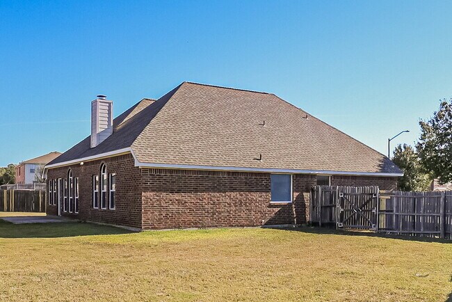 Building Photo - 217 Ute Creek Ct