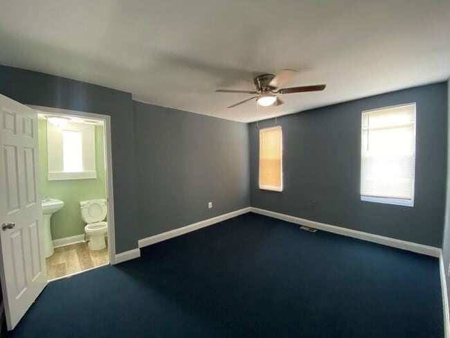 Building Photo - 3 Bedroom Semidetached home