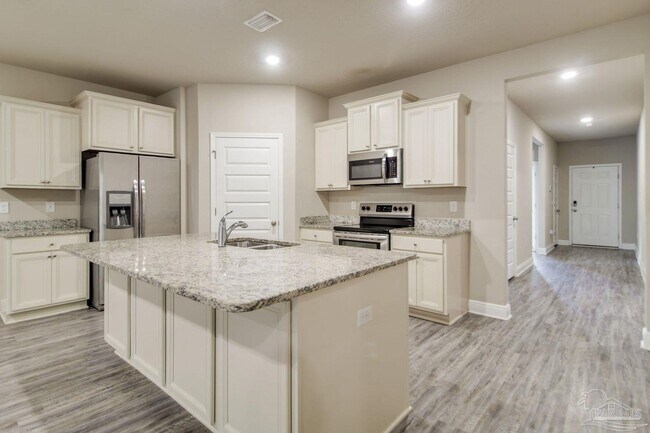 Building Photo - 10880 Deer Run Blvd