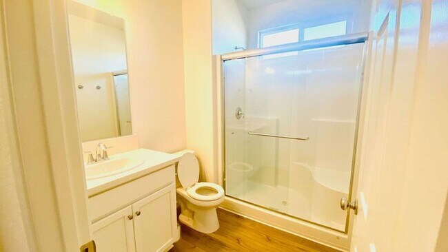 Building Photo - Beautiful Two Story Home in the Olivewood ...